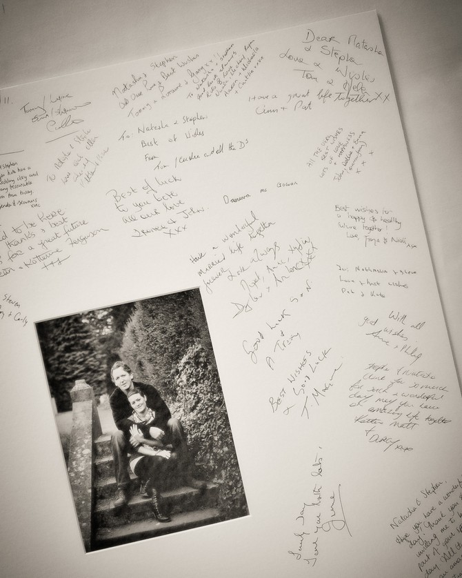 alternative guest book wedding 